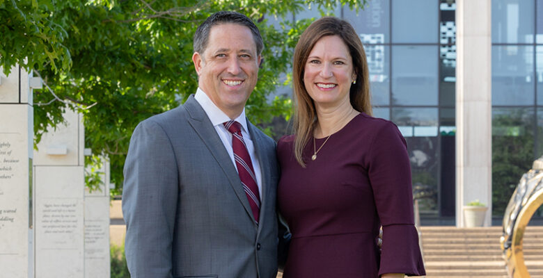 Glenn Hegar with wife, Dara.